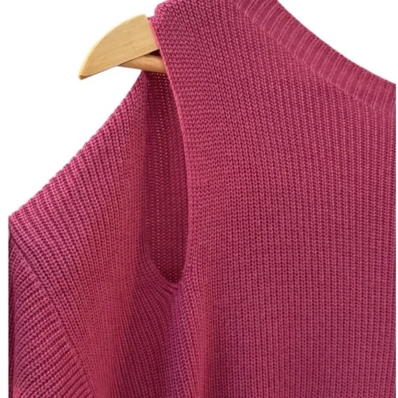 NWT Express Cold Shoulder Sweater in Magenta! Small! New! - Picture 4 of 7